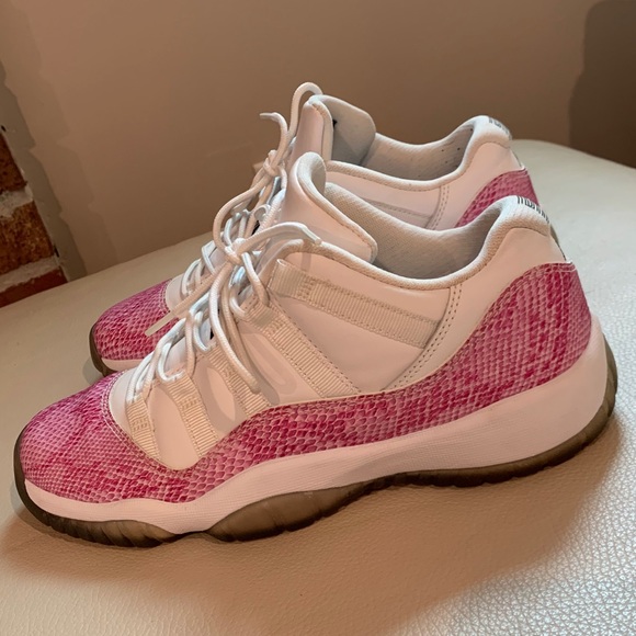 2013 Jordan 11 Low Snake - pink GS or youth 6.5 - Picture 3 of 11